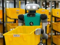 Amazon potrebbe sostituire 600mila lavoratori con i robot: a rischio mezzo milione di posti di lavoro?