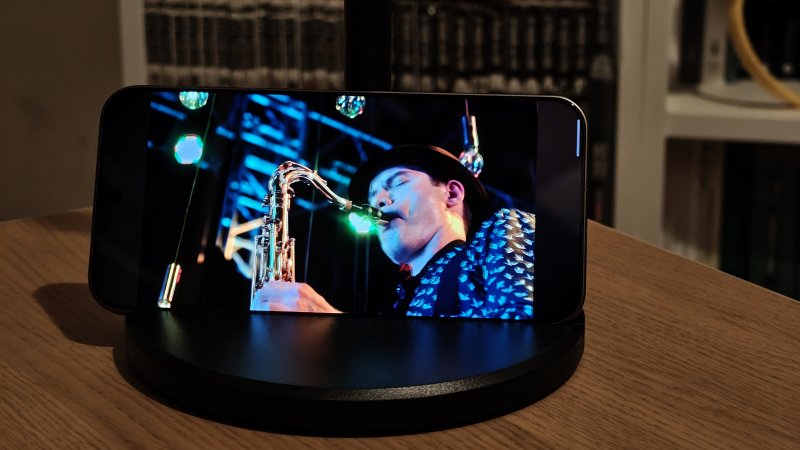 Il display di OPPO FInd X9 Pro Il display di OPPO FInd X9 Pro