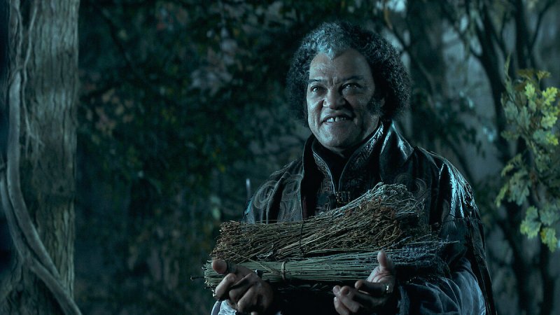 Laurence Fishburne interpreta Regis, una delle migliori aggiunte della stagione