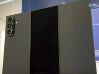 Galaxy Z TriFold: il nuovo pieghevole di Samsung si mostra in un video dettagliato