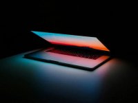 MacBook Pro: redesign con OLED e touch screen solo per i modelli M6 Pro e M6 Max