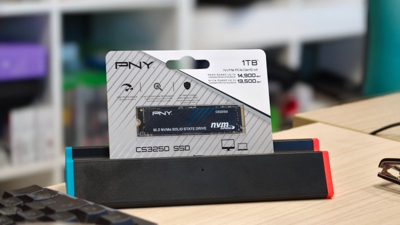 L'SSD PNY CS3250 nella sua confezione di vendita