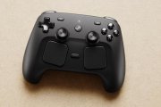 Il prezzo del nuovo Steam Controller trapela in anticipo: costa molto più dei pad di PS5 e Xbox