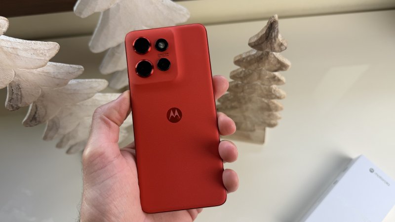 Il design compatto rende il telefono molto maneggevole