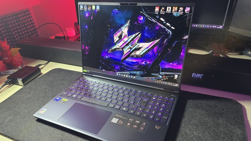 ACER Predator Helios Neo 16S AI è un laptop solido con un'ottima costruzione e profilo sottile