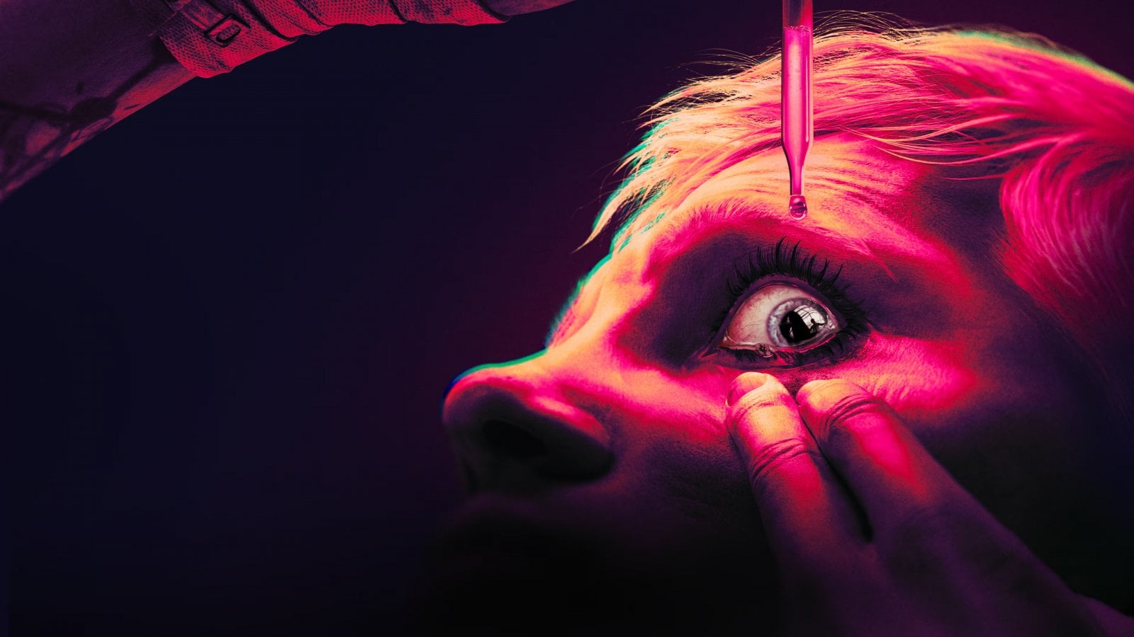 Katja si tiene sveglia in Sleep Awake attraverso una sostanza allucinogena