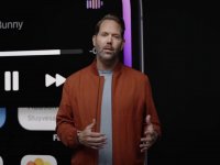 Alan Dye, responsabile UI di Apple, lascia l’azienda per passare a Meta