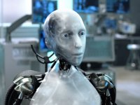 Robot umanoidi troppo umani per essere veri? E infatti sono degli attori: l'incredibile video dall'Iran