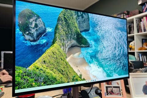 La tecnologia OLED tandem spiegata bene: come funzionano i pannelli WOLED di nuova generazione