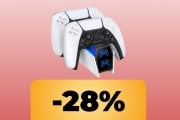 La stazione di ricarica doppia per DualSense è in offerta su Amazon al suo minimo storico
