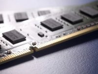 G.Skill punta il dito contro l’IA: Ecco perché la DRAM costa così tanto, scopriamo le cause della crisi