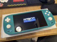 La crisi della RAM potrebbe colpire pesantemente il settore delle console portatili per il retrogaming