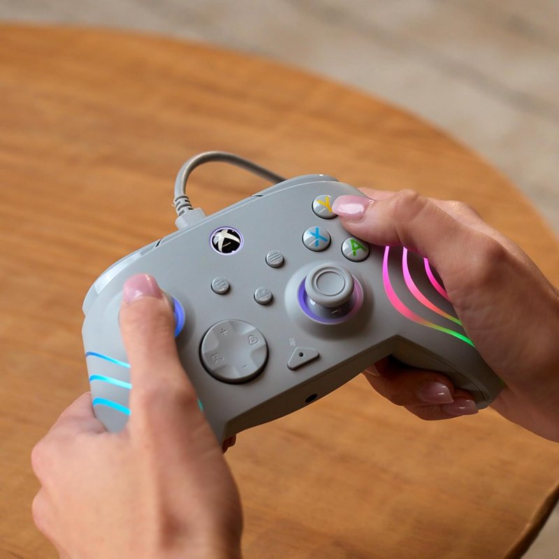 Il controller Turtle Beach Afterglow Wave