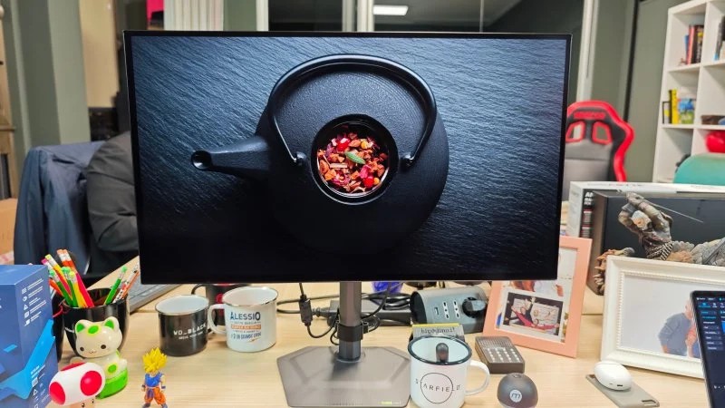 Monitor GIGABYTE MO27Q28G