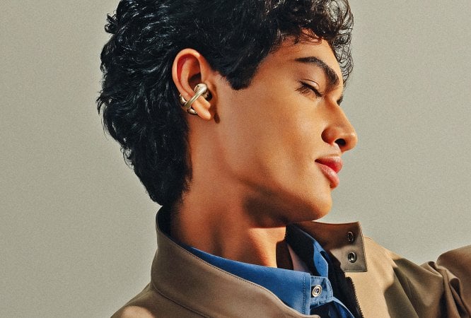 Gli auricolari open ear che sembrano orecchini