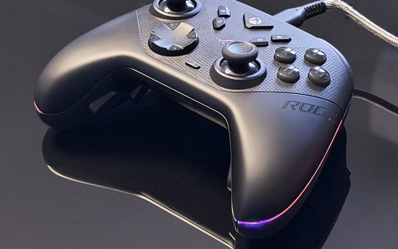 Le strisce LED del ROG Raikiri 2