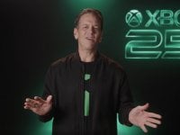 Phil Spencer e il logo del 25° anniversario di Xbox compaiono in un video sul Developer Direct