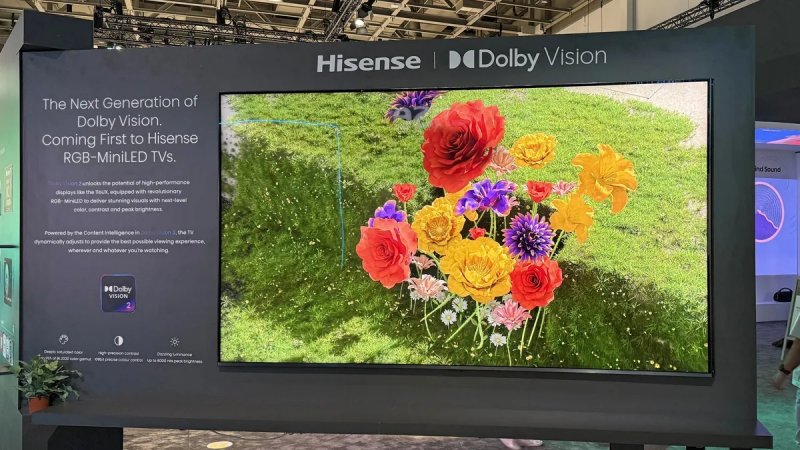 Un TV Hisense con Dolby Vision 2 al CES 2026 di Las Vegas