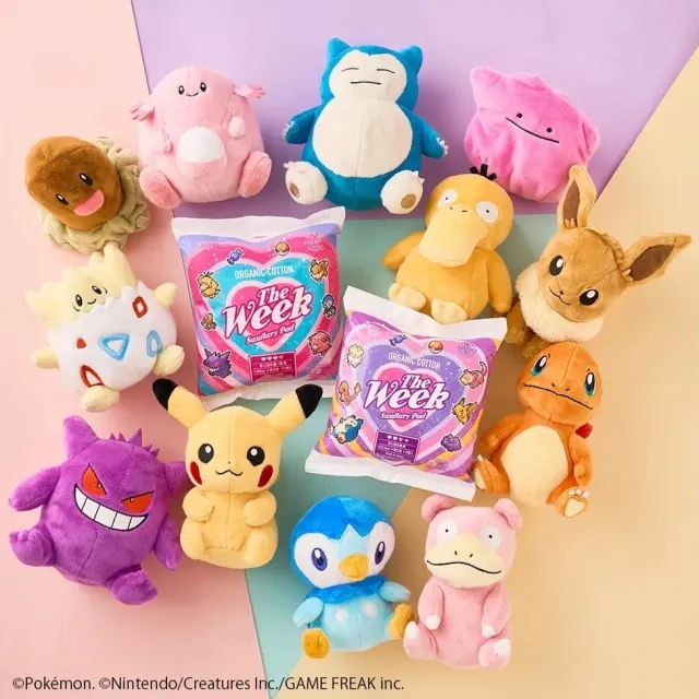 I due pacchetti di assorbenti di Plaza e The Pokémon Company