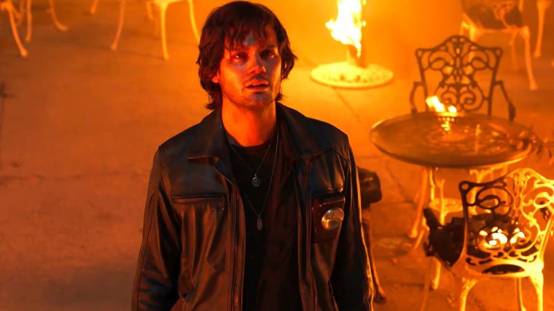 James Sunderland torna a Silent Hill dopo aver ricevuto la lettera di Mary