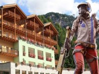 Un hotel italiano riceve una valanga di recensioni a 5 stelle: ha lo stesso nome di una mappa di ARC Raiders