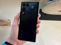 REDMAGIC 11 Air: gaming su mobile senza compromessi con Snapdragon 8 Elite, display da 144Hz e super batteria