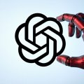 OpenAI festeggia il miliardo di utenti attivi: arrivano prezzi più bassi per alcuni modelli di ChatGPT