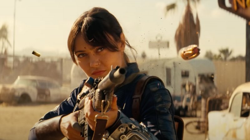 Ella Purnell nei panni di Lucy continua a essere meravigliosamente credibile e in parte