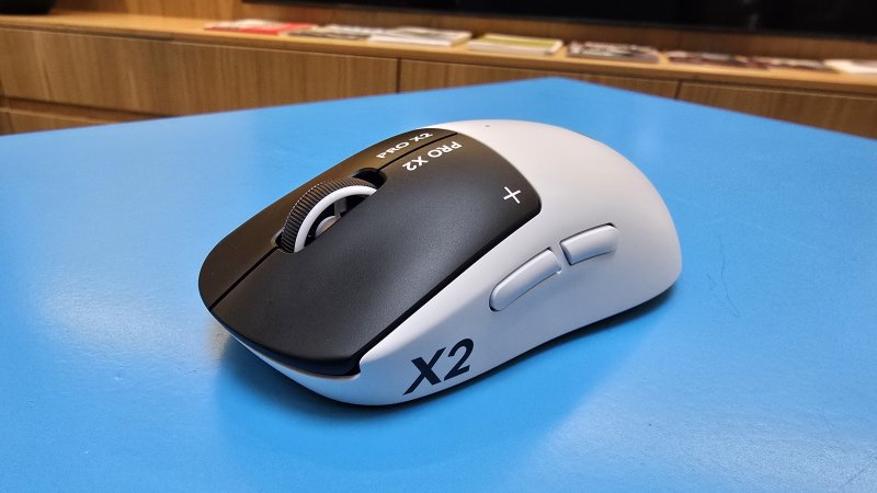 Logitech G PRO X2 Superstrike porta in dote un innovativo sistema di attivazione induttivo che prende il nome di HITS