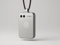 Il dispositivo IA di OpenAI e Jony Ive è stato rinviato e rinuncia al brand io