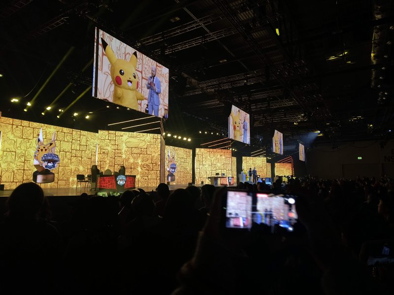 Pikachu sul palco dei Pokémon EUIC 2026