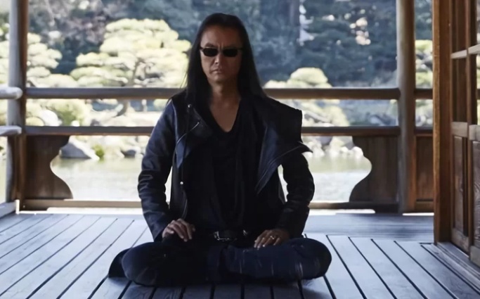 Tomonobu Itagaki in foto