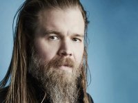 La prima foto della serie di God of War è stata molto criticata, interviene Ryan Hurst