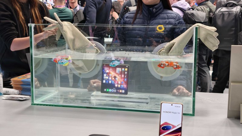 Honor Magic V6 e la resistenza all'acqua