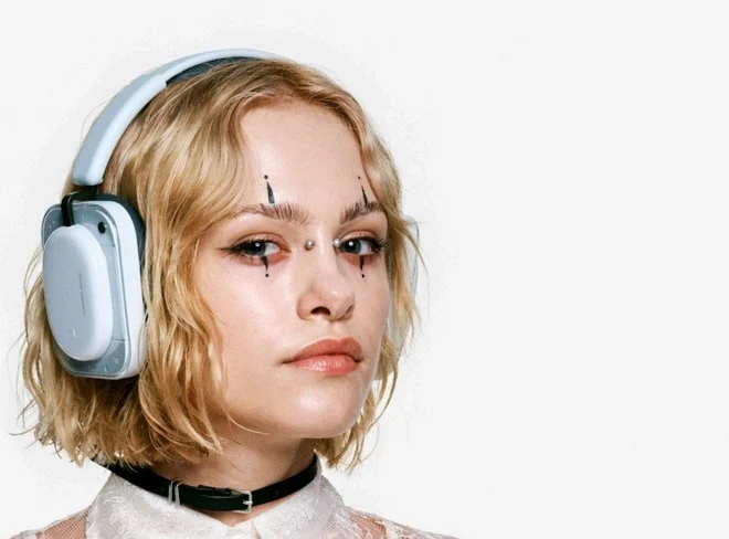 Nothing Headphone (a)