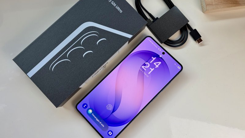Come di consueto, Samsung Galaxy S26 Ultra arriva accompagnato solo da un cavo USB-C