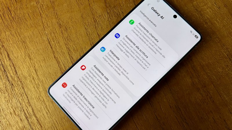 Le funzionalità legate all'intelligenza artificiale di Samsung Galaxy S26 Ultra sono moltissime