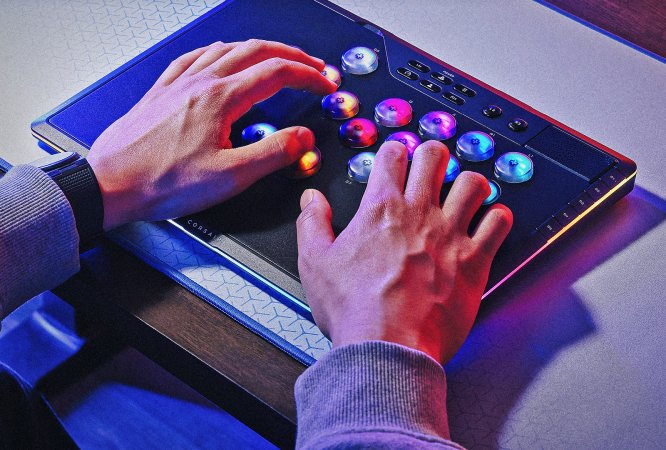 L'innovativo controller per picchiaduro leverless