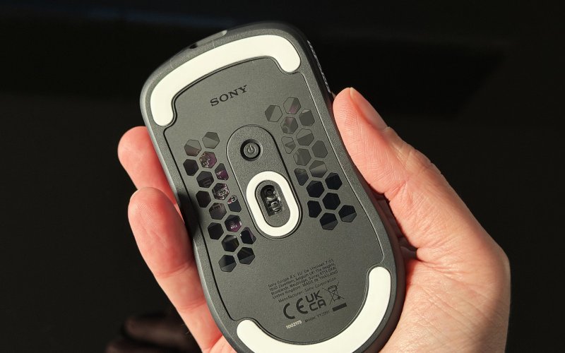 L'originale fondo del Sony INZONE Mouse-A