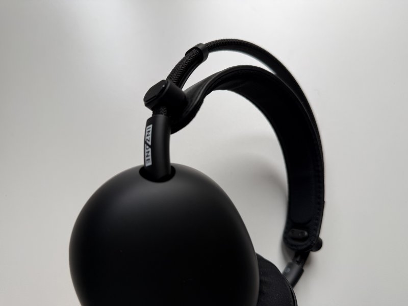 Il meccanismo di regolazione dei padiglioni delle Sony INZONE H9 II si ispira al mondo delle calzature tecniche