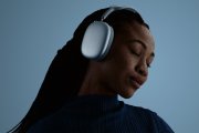 Apple prepara nuove cuffie over-ear e i documenti FCC fanno pensare a un possibile debutto entro poche settimane