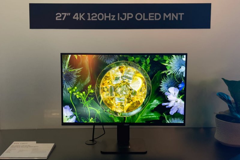 Il prototipo mostrato da TCL al CES 2025 (fonte: flatpanelshd)