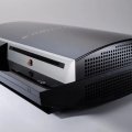 PS3, lo store chiude nel 2027: l'emulatore RPCS3 rende giocabile il 75% dei titoli su PC