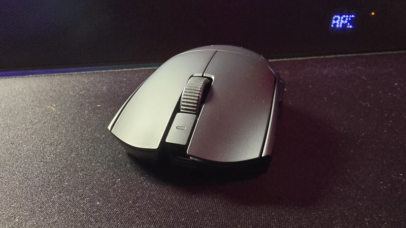 Razer Viper V4 PRO porta all'estremo la capacità degli switch ottici, arrivati alla quarta generazione