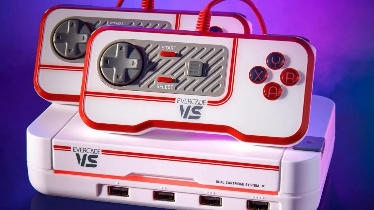 Evercade Nexus, la probabile nuova retro-console, verrà svelata molto presto