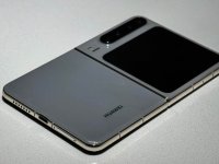Huawei prepara il nuovo pieghevole Pura: design rinnovato, bordi ultra sottili e massima immersività