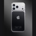 Caviar presenta un iPhone 17 Pro unico con un frammento autentico del dolcevita di Steve Jobs: costa quasi 9.000€