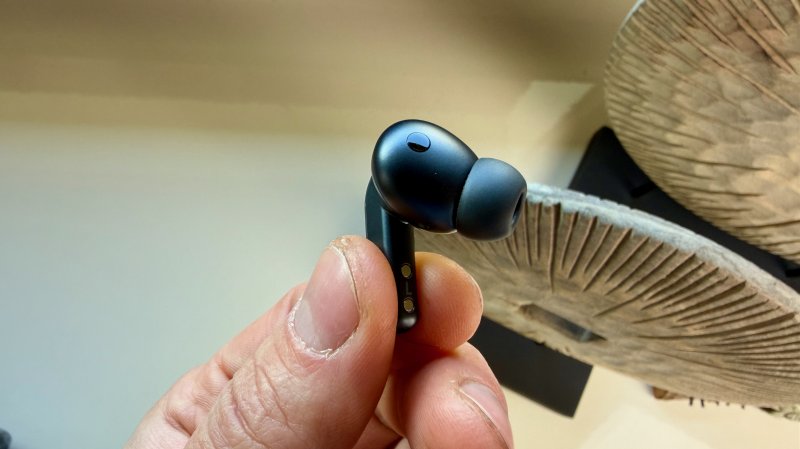 Solo i possessori di un dispositivo Galaxy possono godere delle funzionalità avanzate dei Samsung Galaxy Buds4 Pro