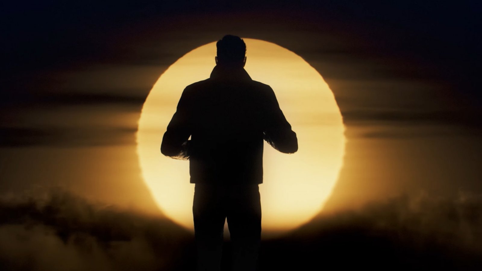 La sequenza di apertura di 007 First Light cantata da Lana Del Rey