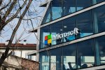Basta promesse sull'IA: la mossa drastica di Microsoft che spiazza OpenAI e Amazon